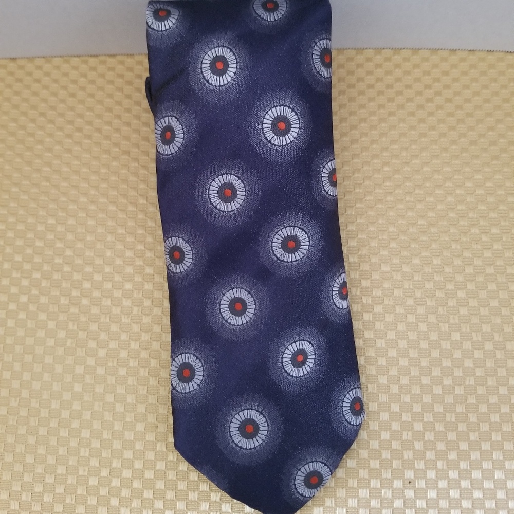 Krimson Tie#20